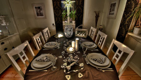 Coworking Community Table