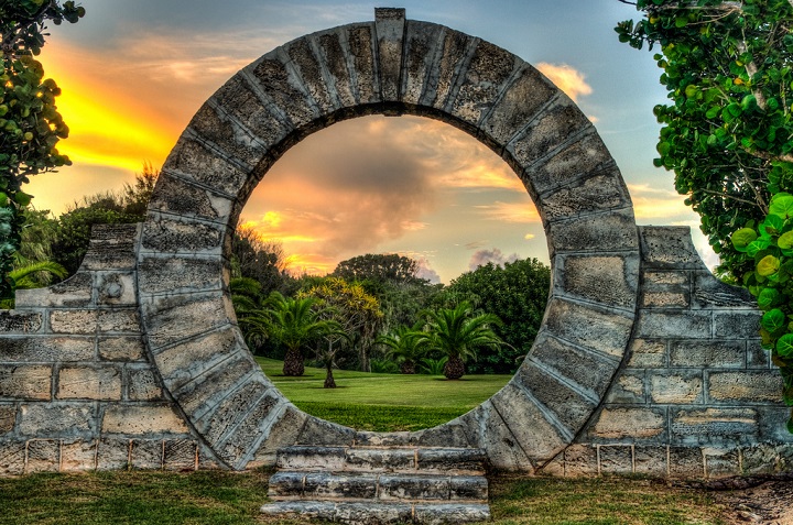 moon gate