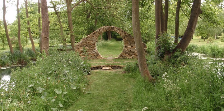 moon gate