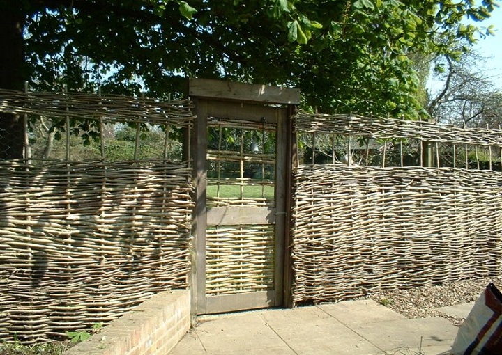 wattle fence