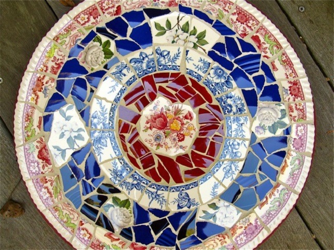 broken plate mosaic