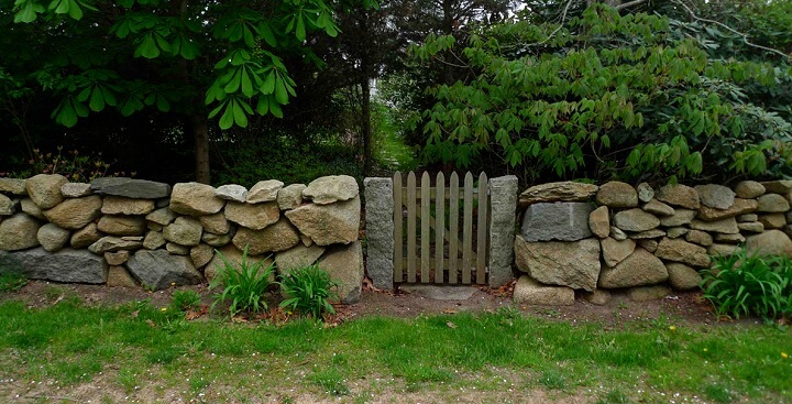 The Art Of The Dry Stack Stone Wall • Insteading